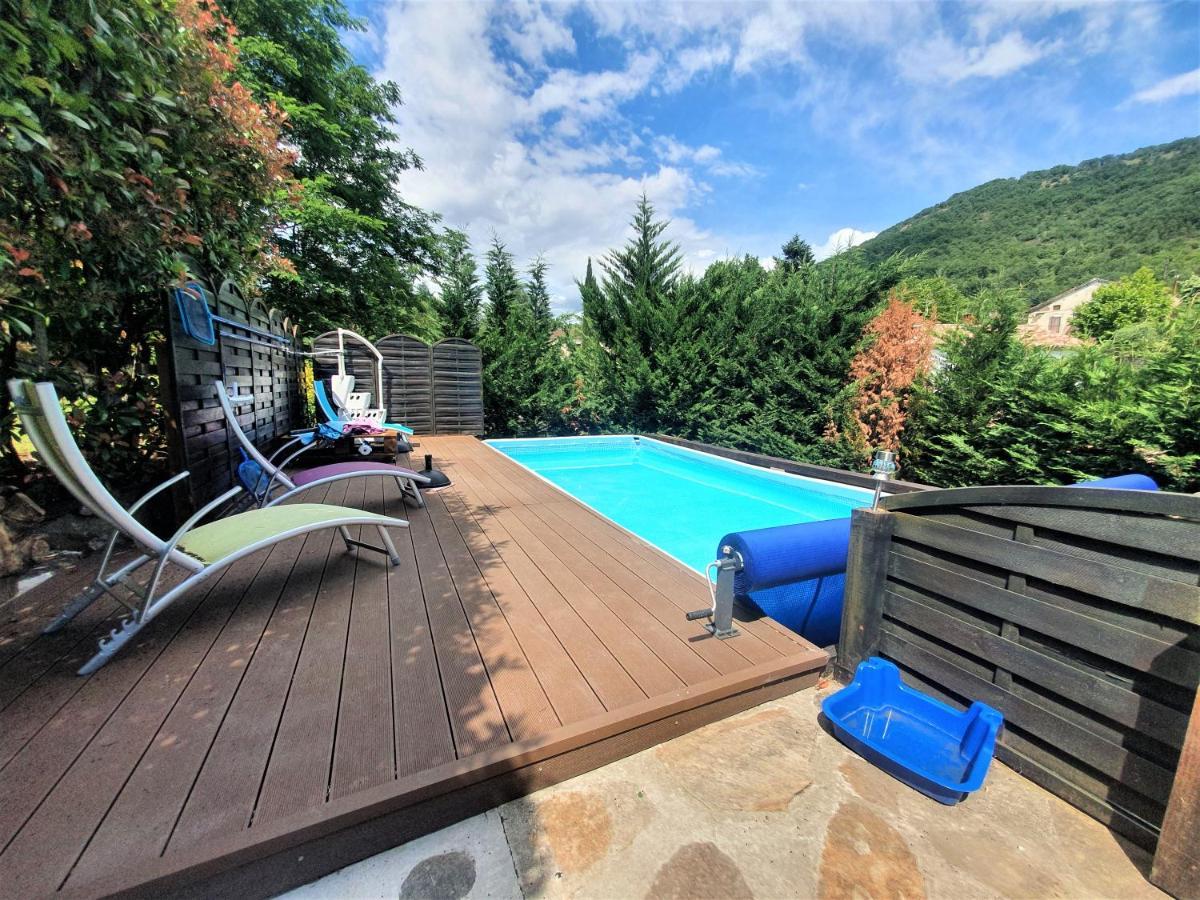 Mes Maisons Gardoises, Two Gites Sleeping 13 With Two Private Pools, Kids Room, Laundry, Disco, Free Wifi, Linen And Dog'S Are Welcome Gagnières Exterior foto