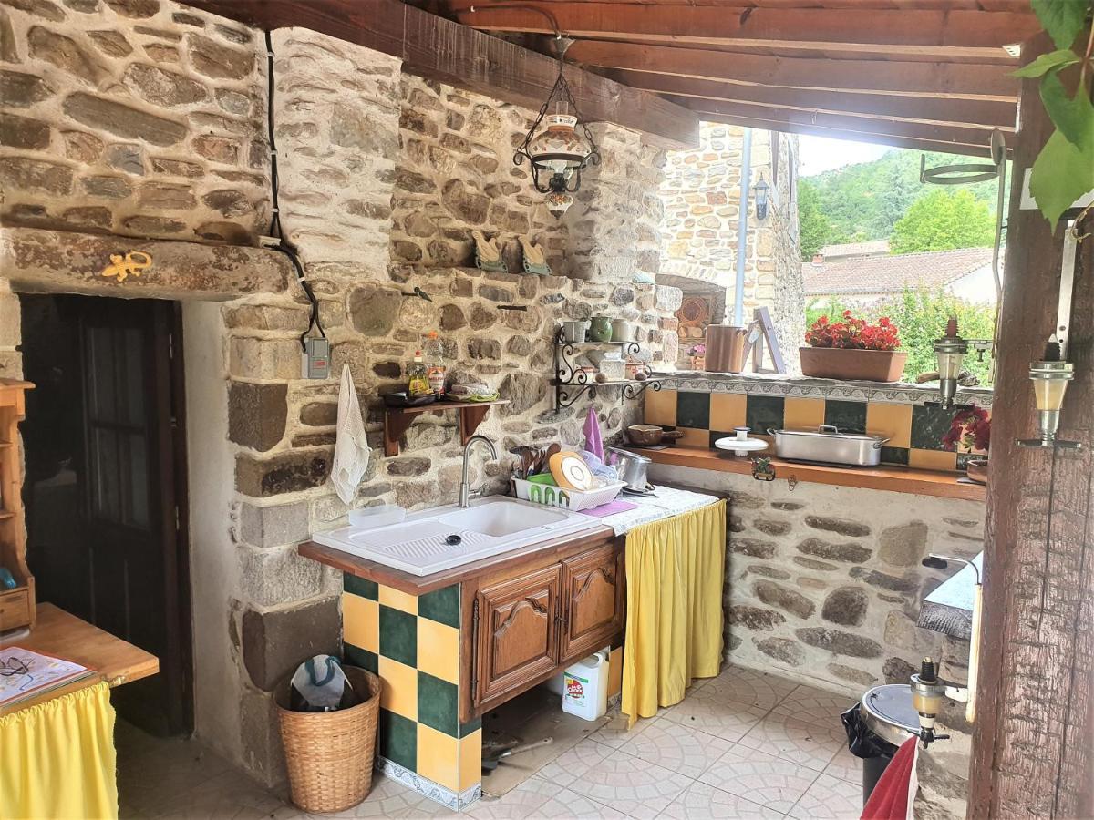 Mes Maisons Gardoises, Two Gites Sleeping 13 With Two Private Pools, Kids Room, Laundry, Disco, Free Wifi, Linen And Dog'S Are Welcome Gagnières Exterior foto
